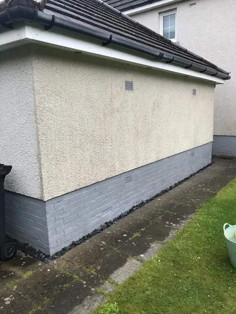 Garage side wall after cleaning